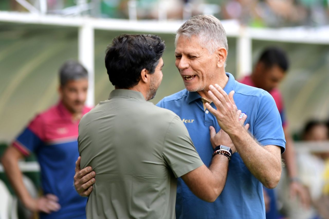 Abel Ferreira em coletiva