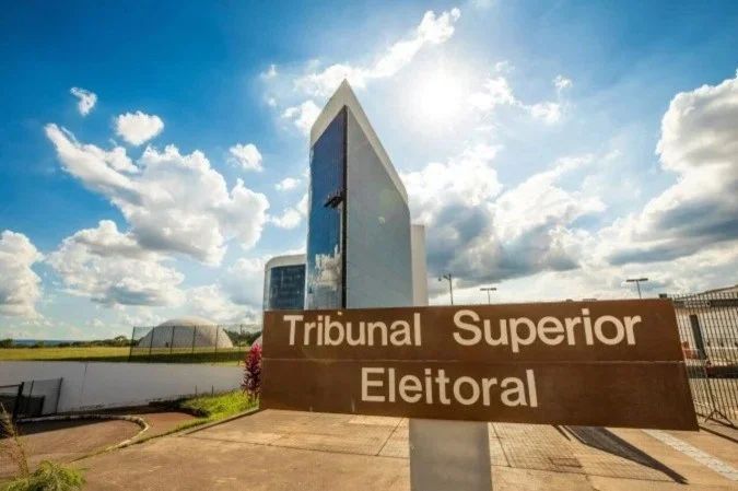 Fachada do Tribunal Superior Eleitoral em Brasília