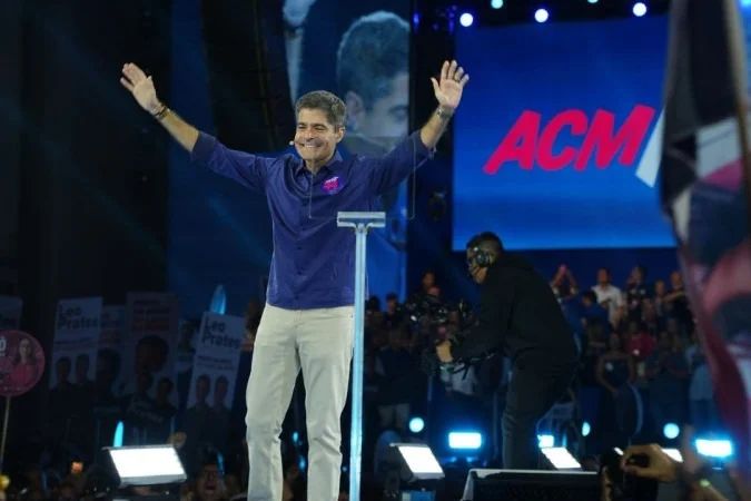 ACM Neto em sabatina na Band TV em Salvador