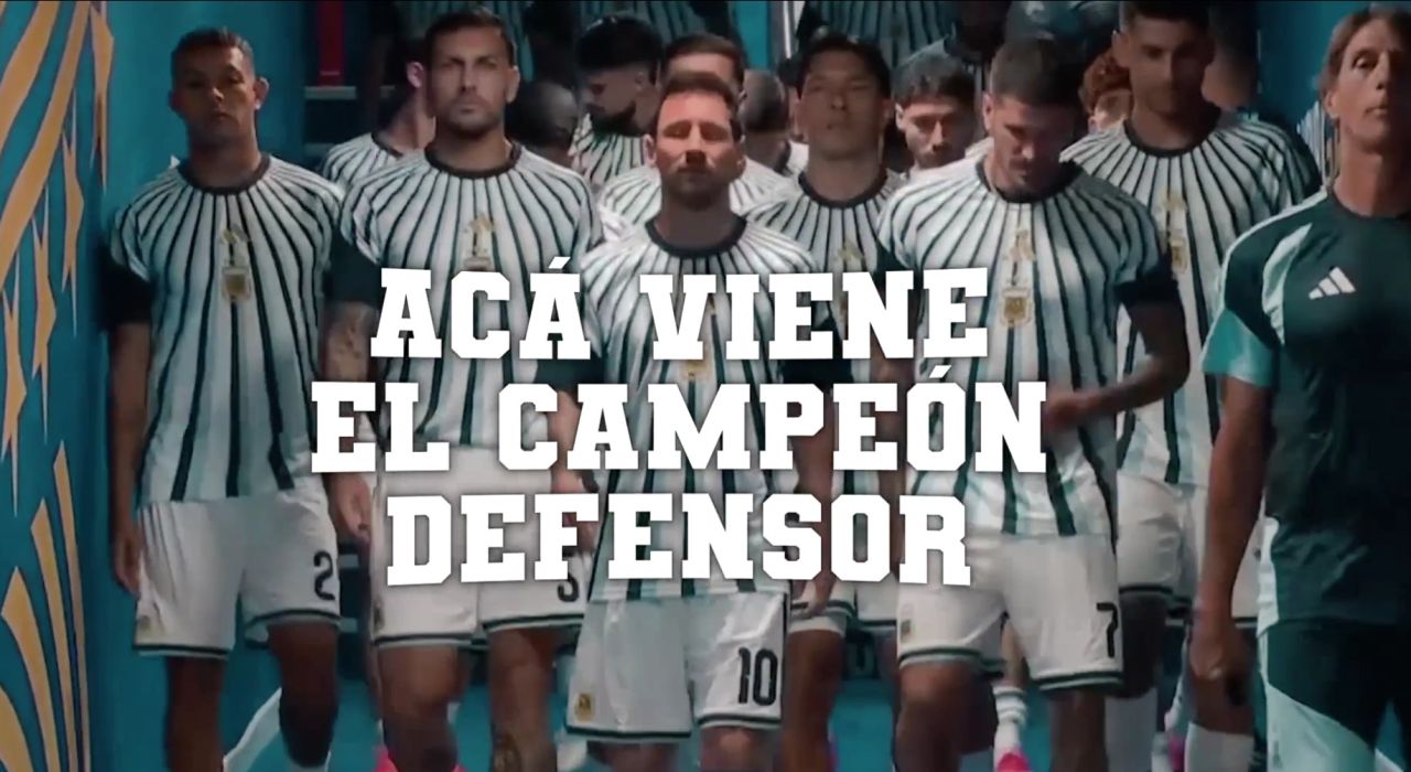 Reprodução de vídeo da AFA com imagens de Messi e referências históricas