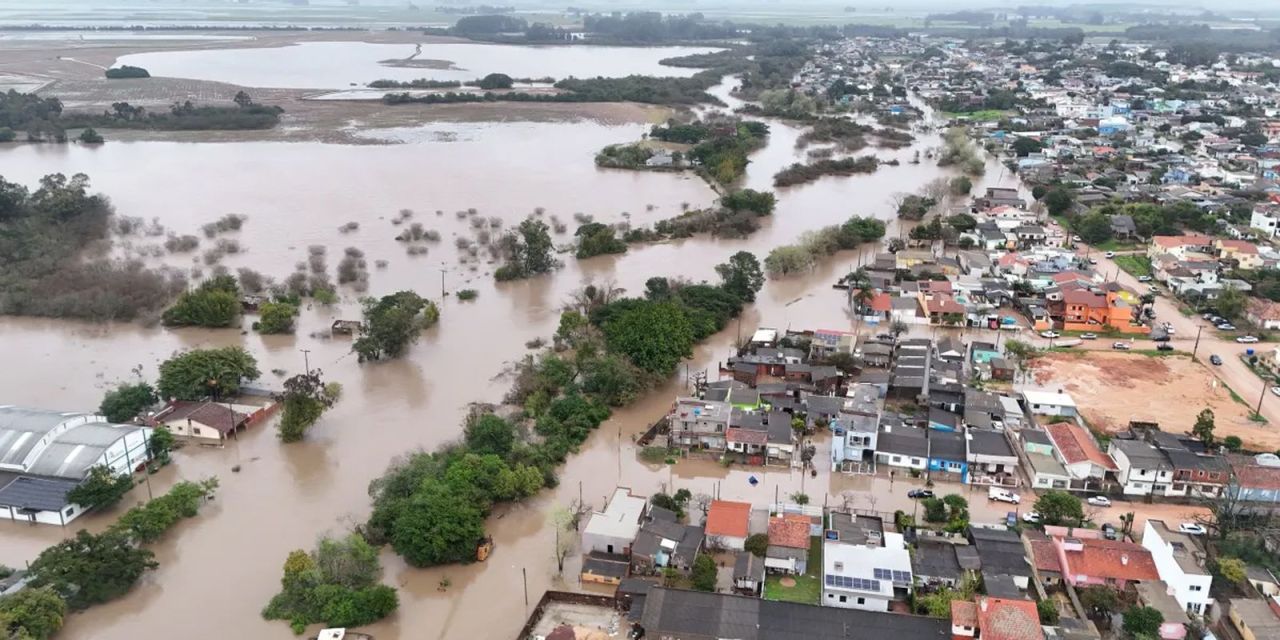 Assinatura de medida provisória no Planalto