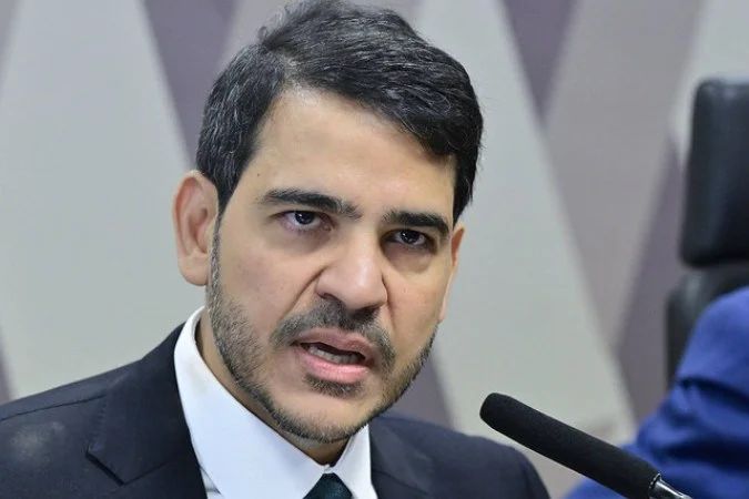 Jorge Messias anuncia ação contra o Discord