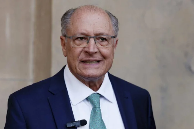 Geraldo Alckmin durante entrevista na Globonews