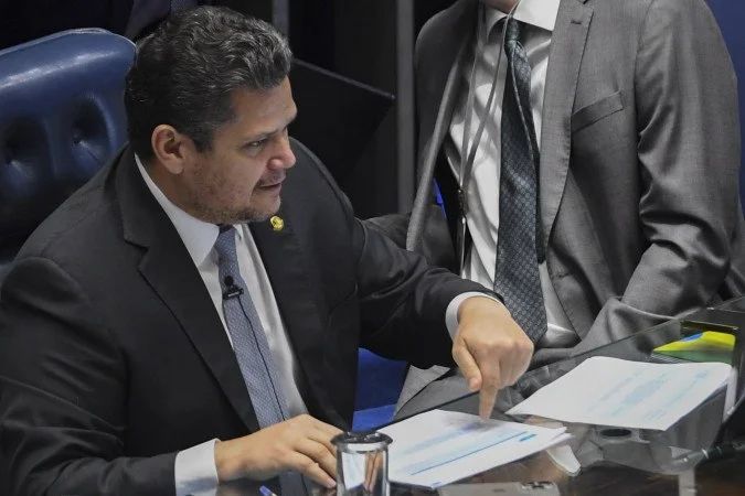 Senador Davi Alcolumbre no plenário do Senado