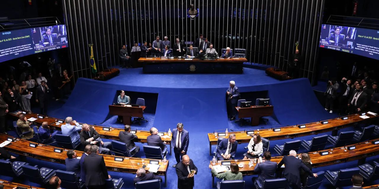 Davi Alcolumbre no plenário do Senado