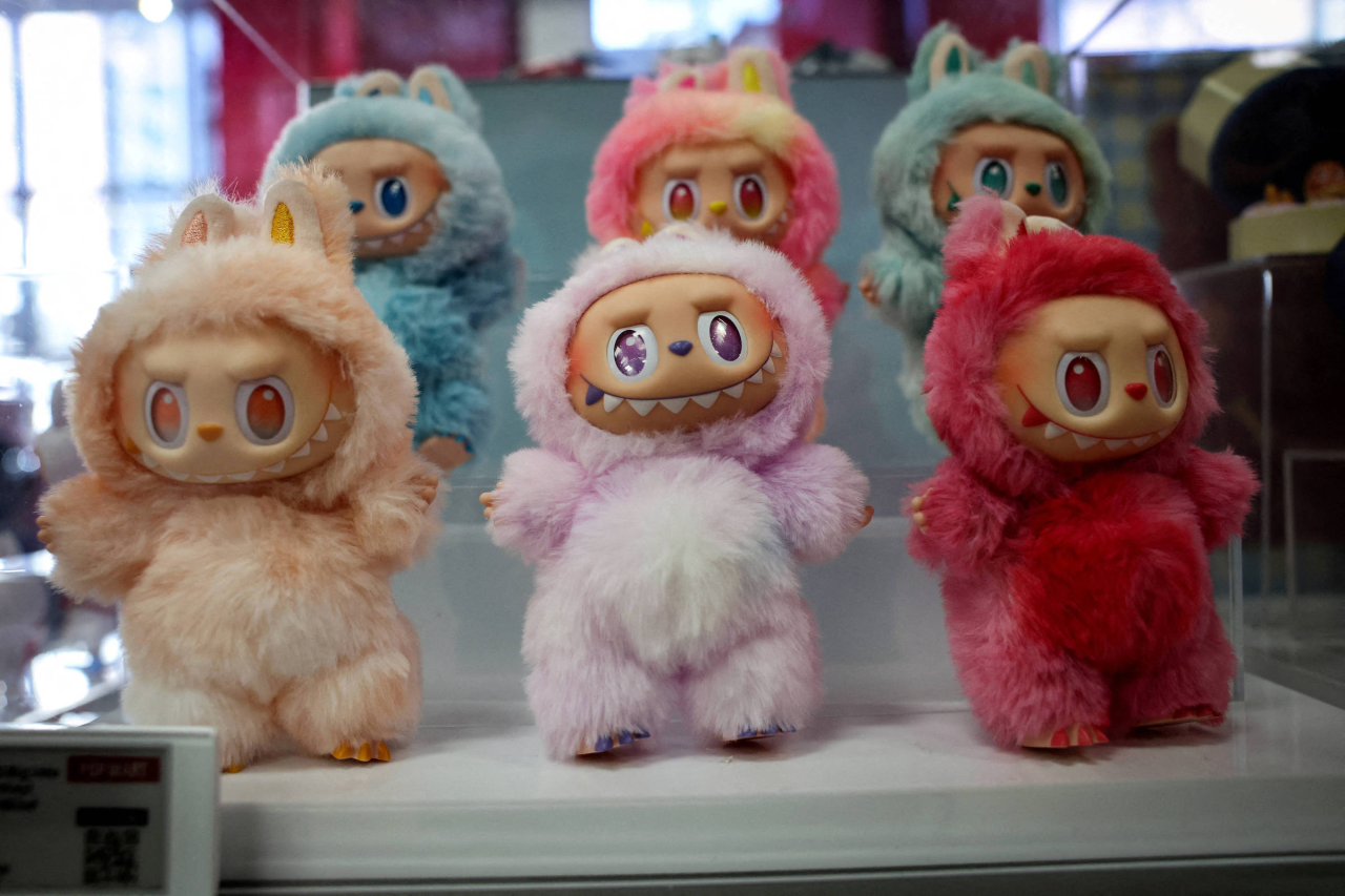 Boneco Labubu em loja