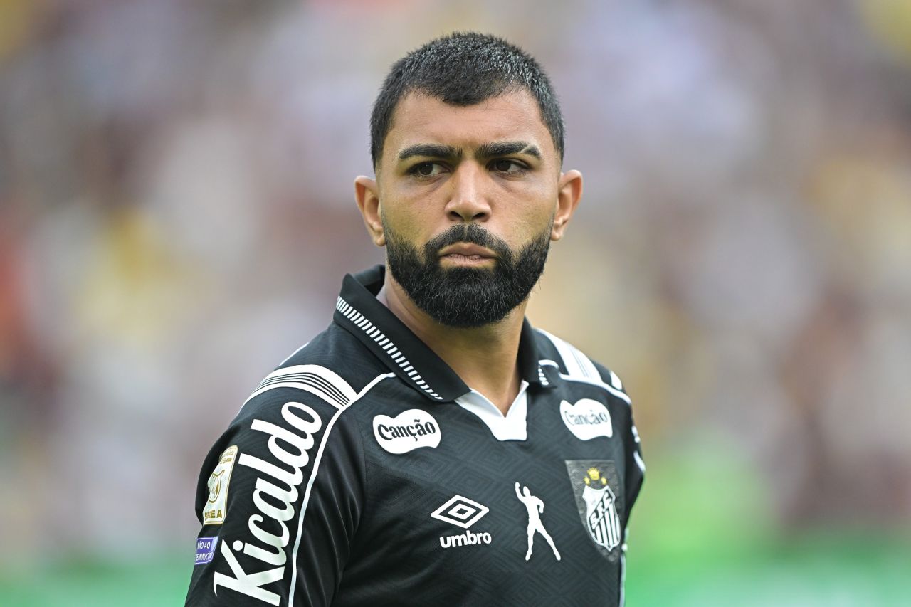 Gabigol em jogo pelo Santos