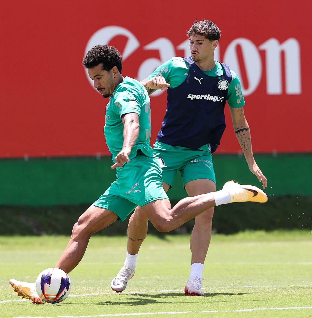 Andreas Pereira expulso na partida de ida