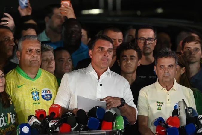 Senador Flávio Bolsonaro
