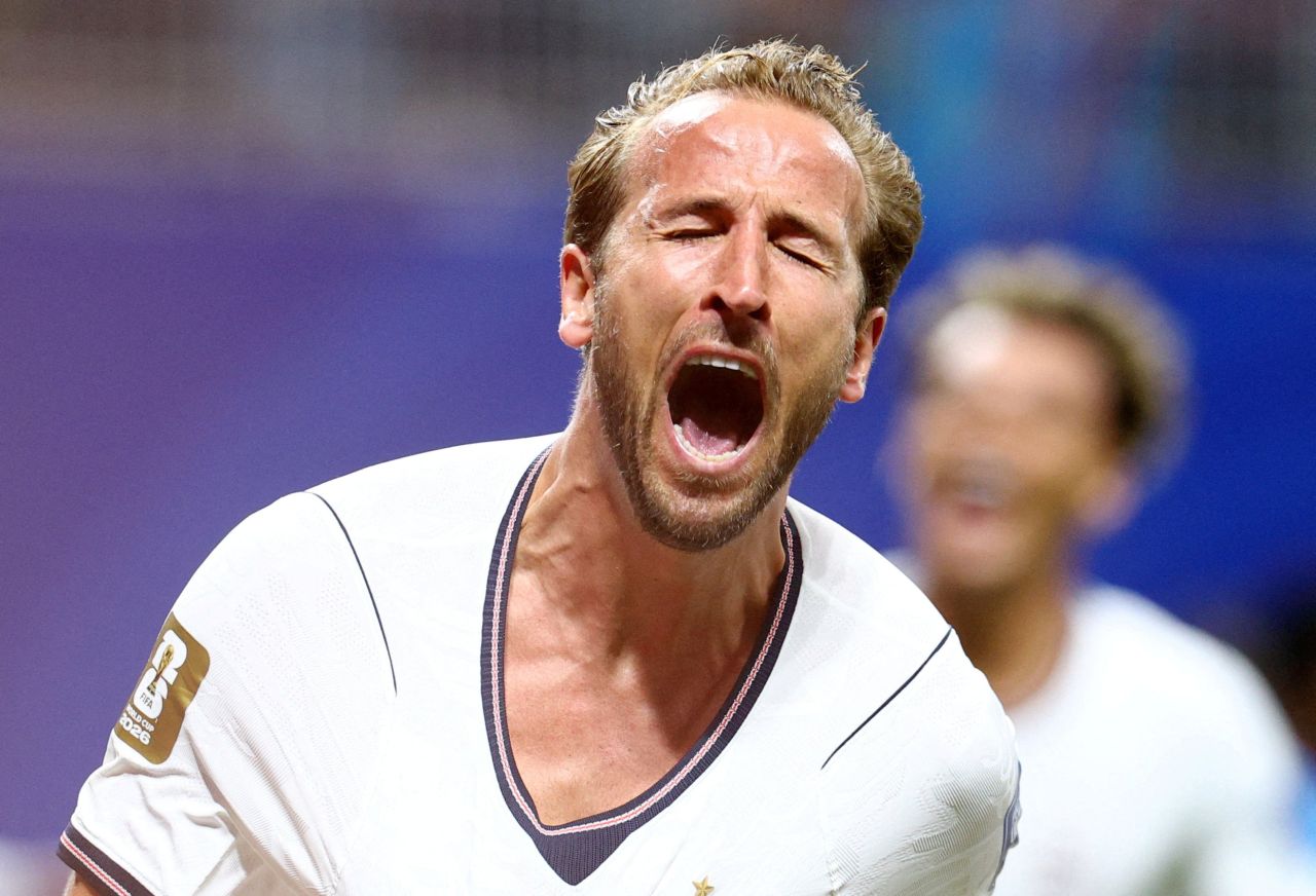 Harry Kane comemorando gol pela seleção inglesa