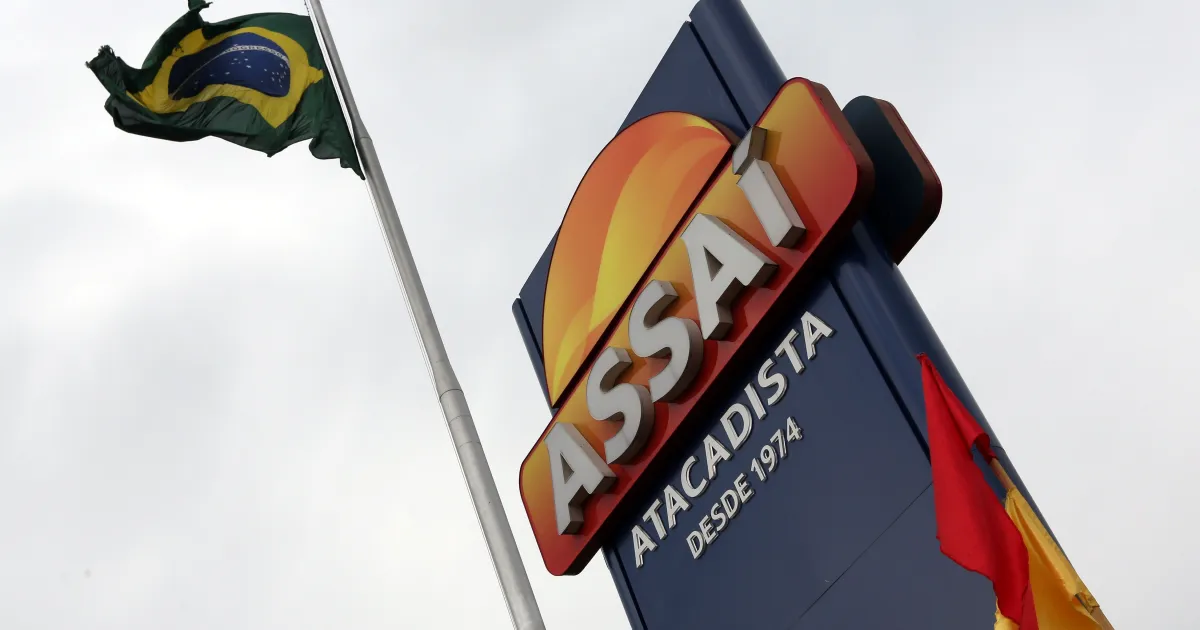 Fachada de loja Assaí