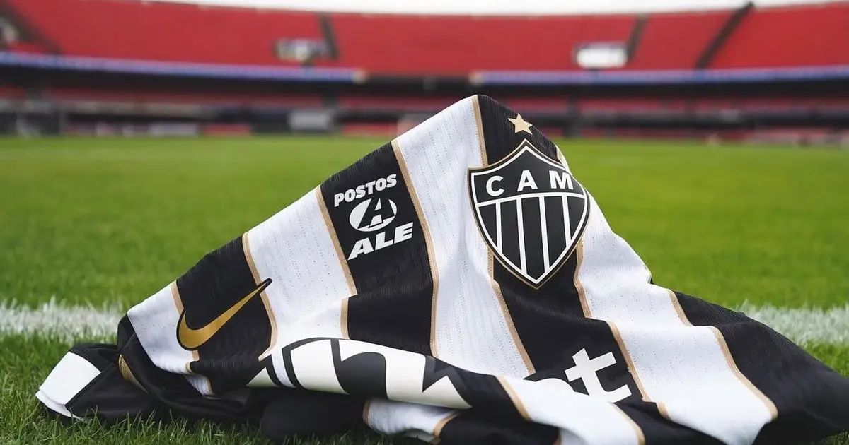 Jogadores do Atlético no aquecimento antes da partida