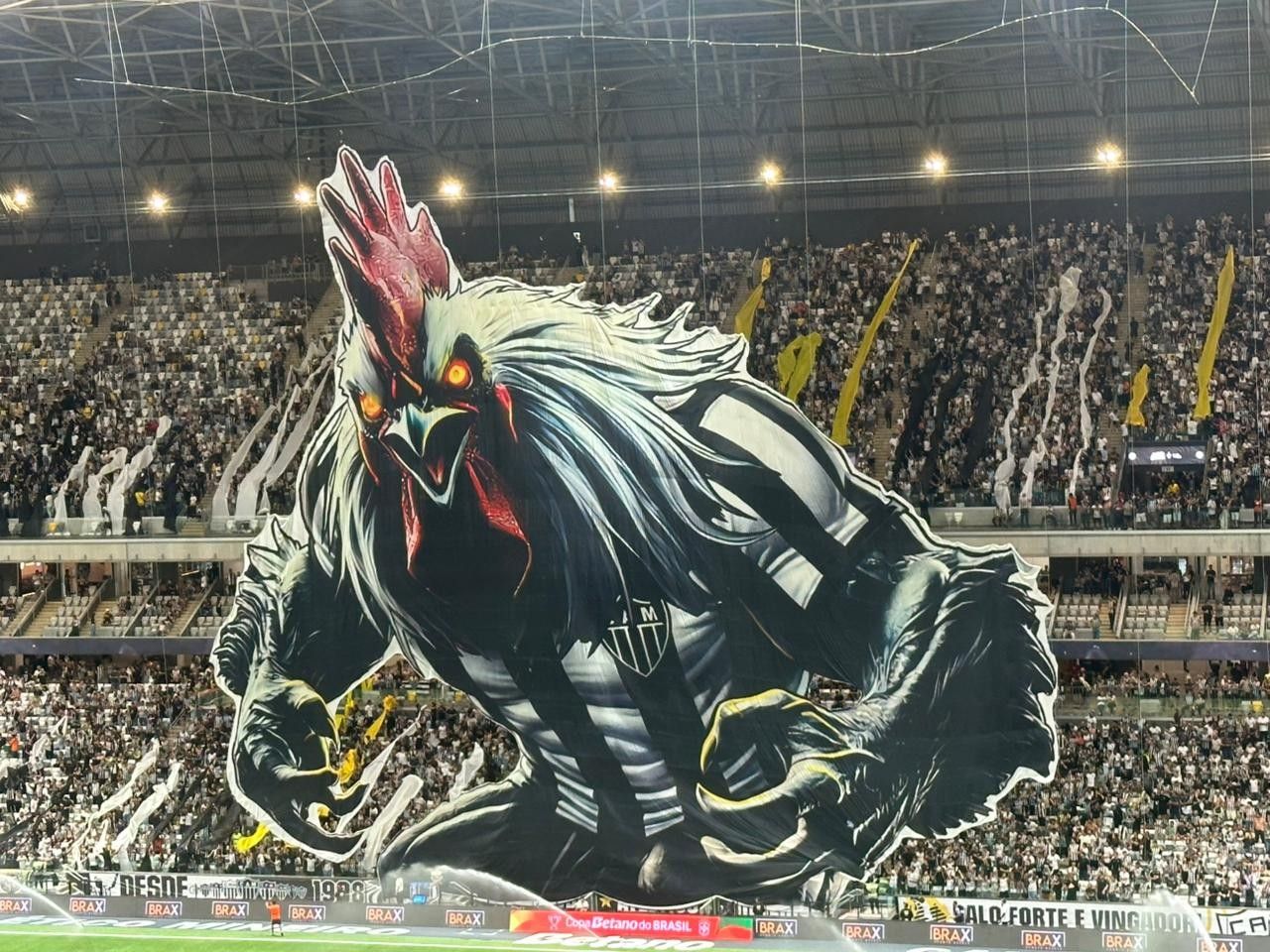 Torcida e jogadores do Atlético-MG no Mineirão
