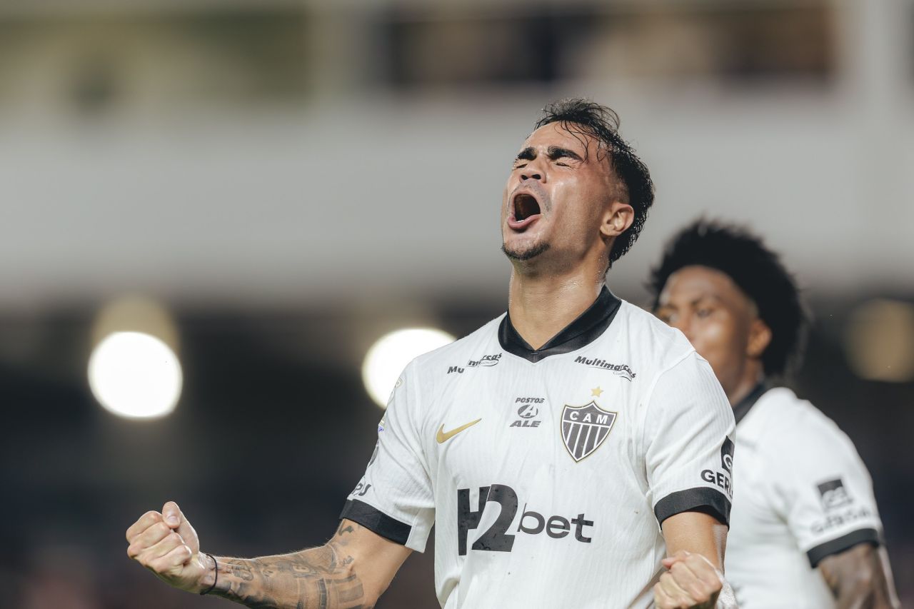 Reinier comemorando gol pelo Atlético-MG