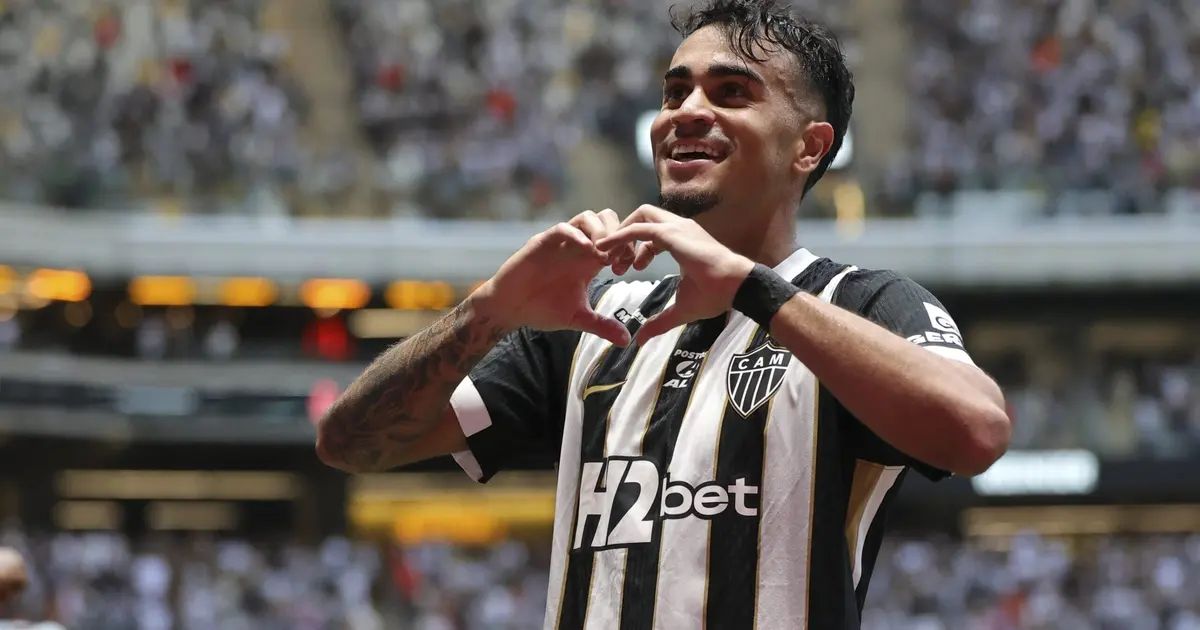 Jogadores do Atlético comemoram gol na Arena MRV