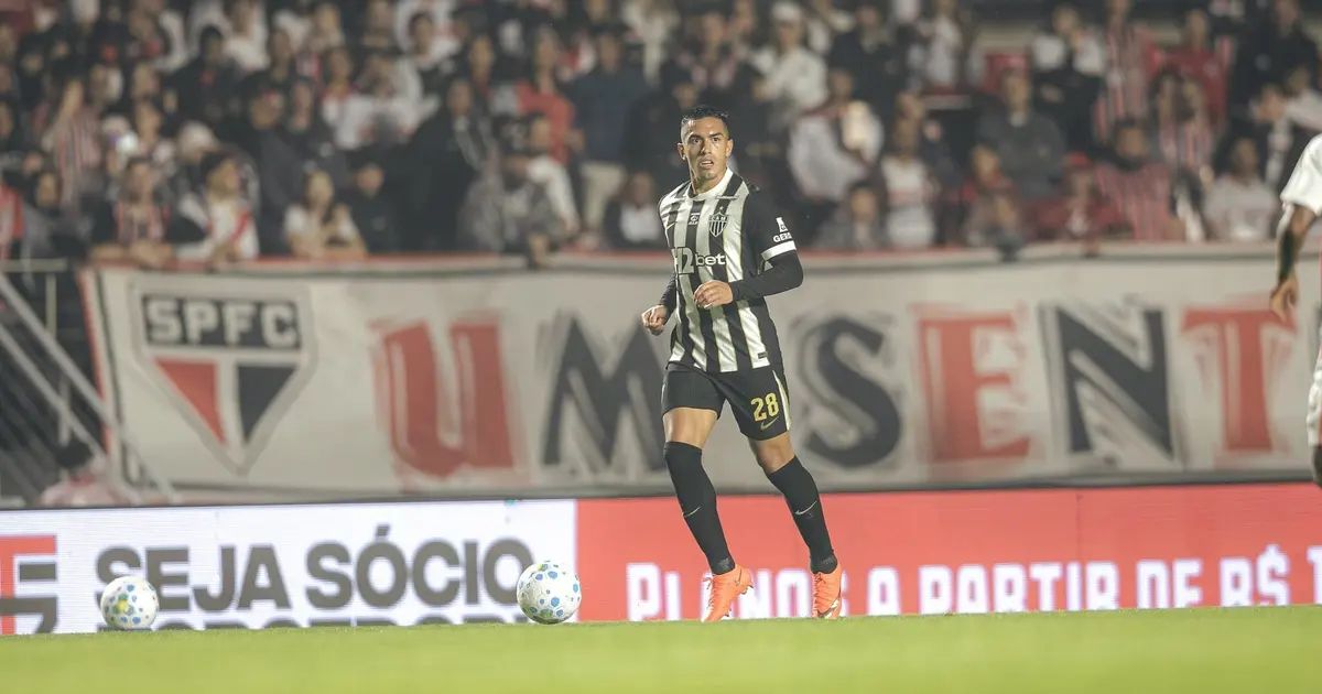 Tomás Cuello em ação pelo Atlético
