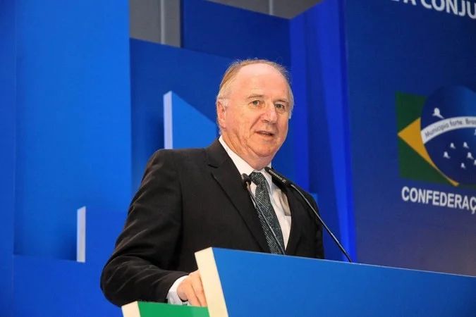 Prefeitos em evento na Marcha dos Prefeitos
