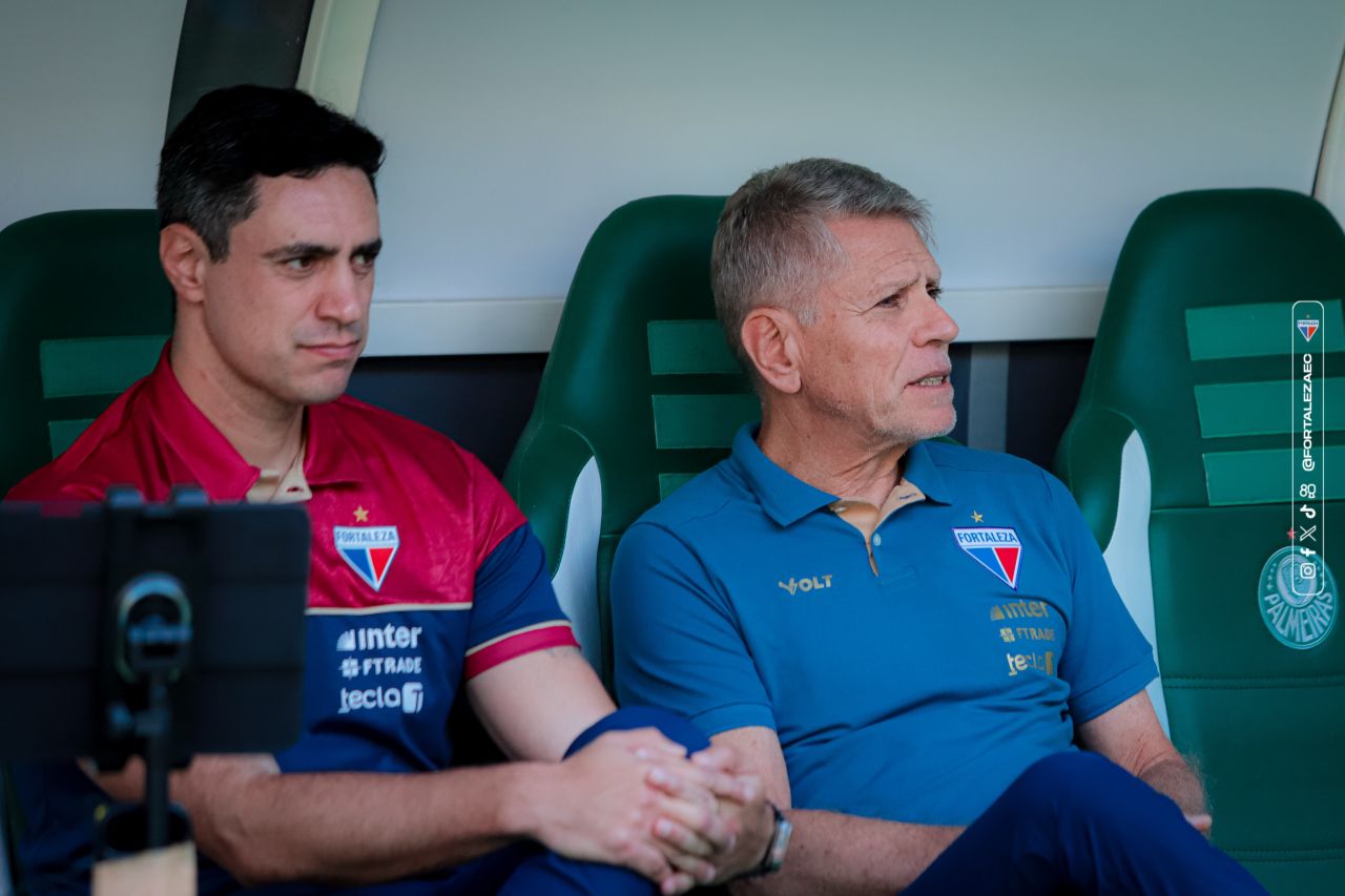 Paulo Autuori em jogo contra o Palmeiras