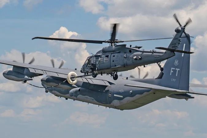 Lockheed Martin HC-130J Combat King II na pista