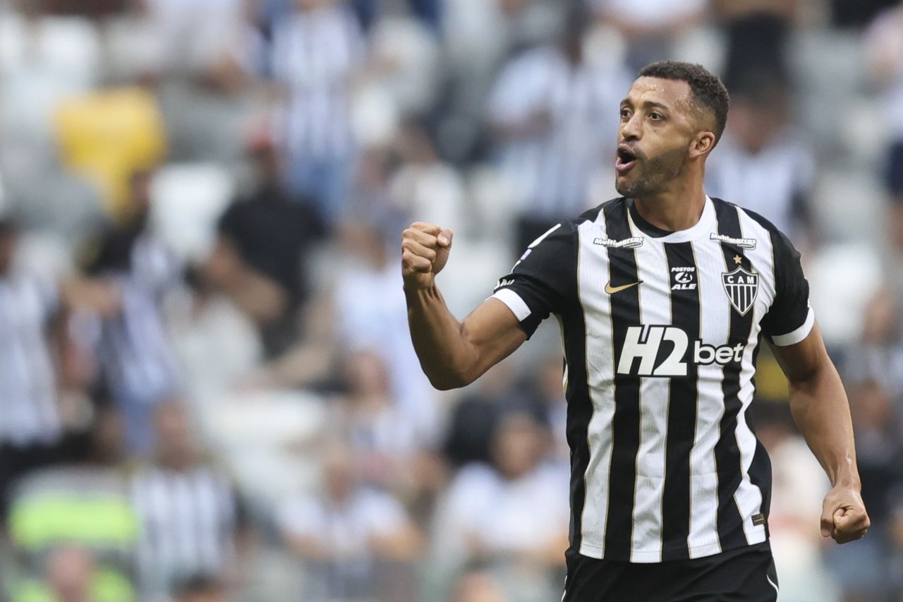 Vitor Hugo comemorando gol pelo Atlético-MG