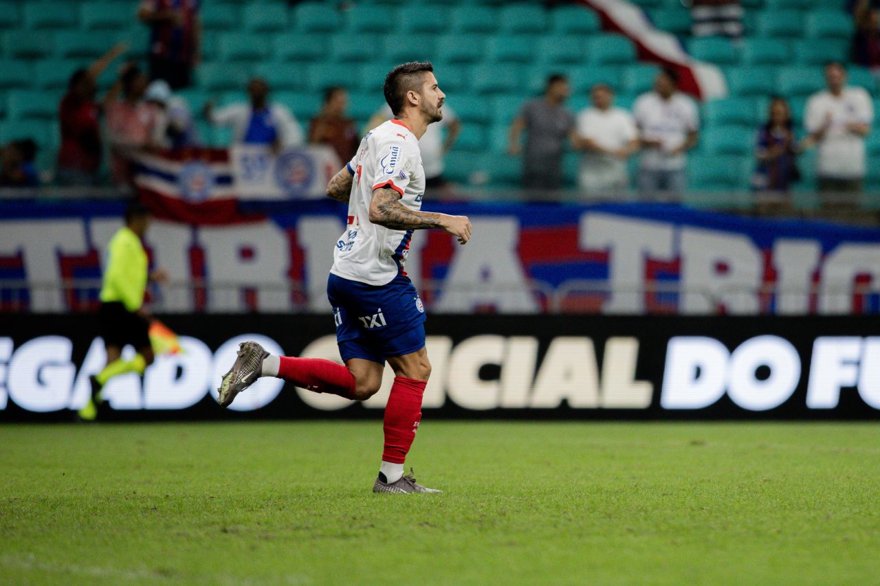 Everaldo perde pênalti pelo Bahia