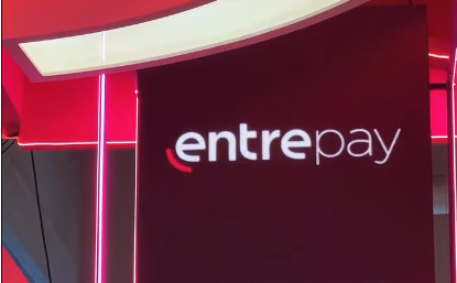 cartões de crédito e tribunal