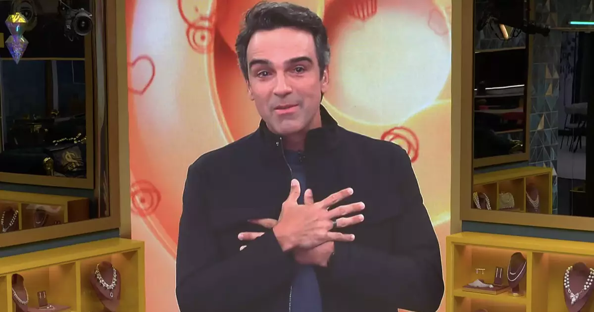Tadeu Schmidt conversa com finalistas do BBB 26 em momento emocional