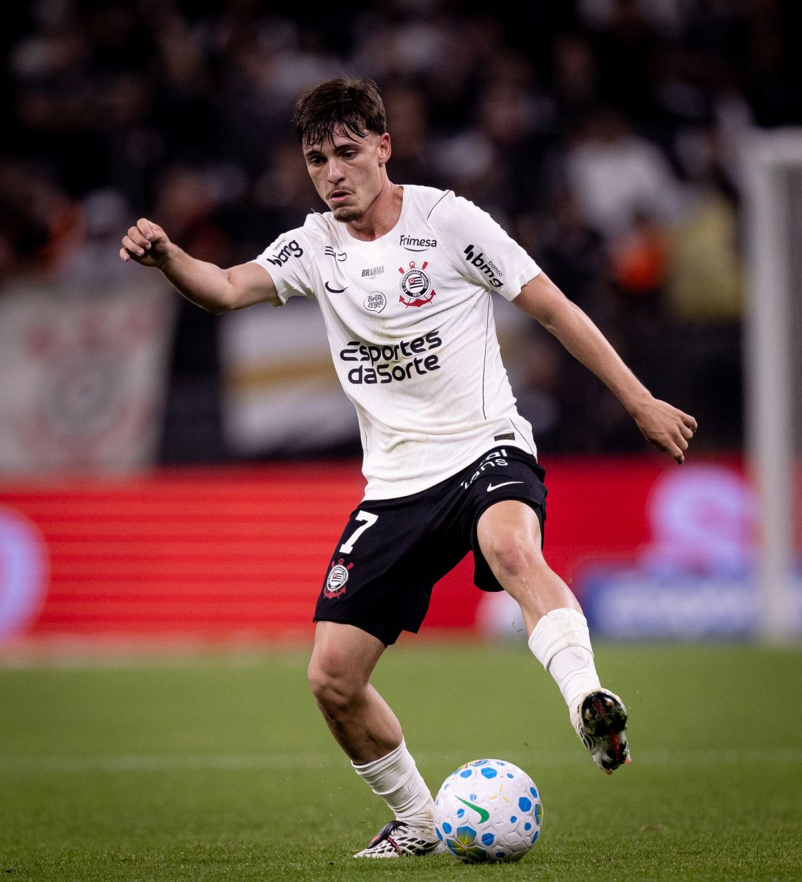 Breno Bidon em campo pelo Corinthians