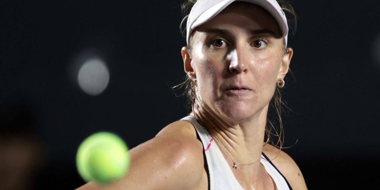 Beatriz Haddad Maia após partida em Wimbledon