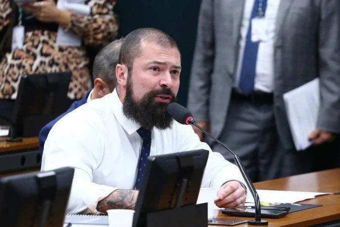 Paulo Bilynskyj grava vídeo em rede social