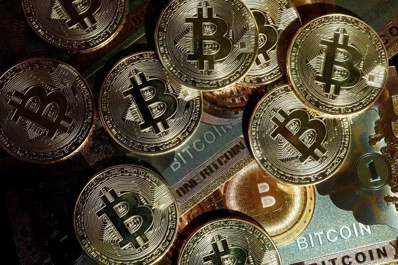 Gráfico mostrando queda no preço do bitcoin