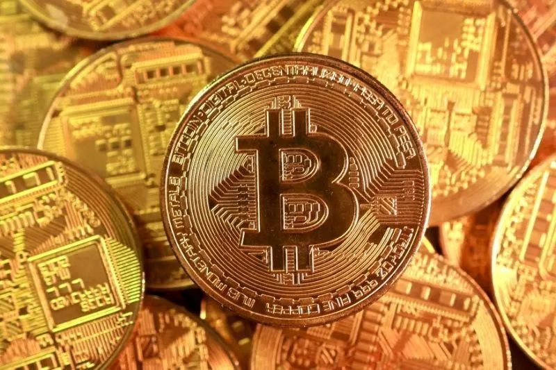 Tela com gráfico da cotação do Bitcoin