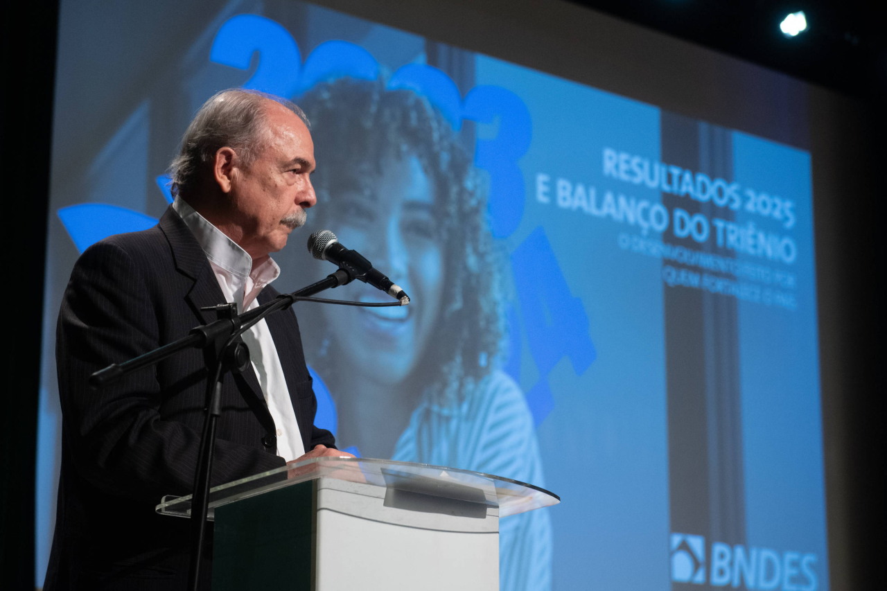 Fachada da sede do BNDES