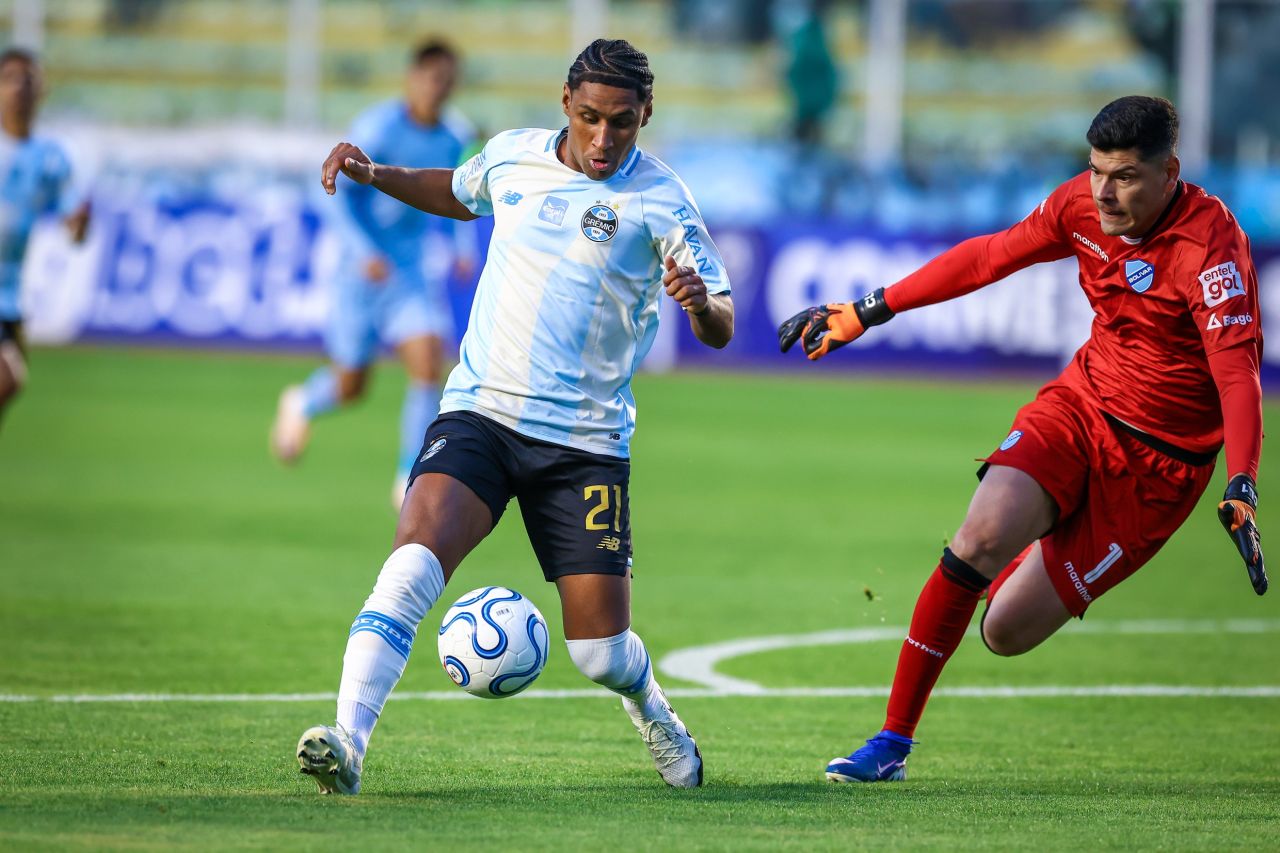 Tetê e Lampe durante Bolívar x Grêmio