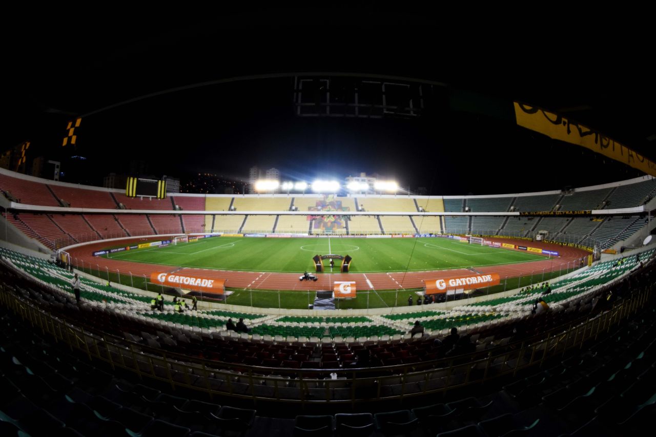 Estádio Hernando Siles, La Paz
