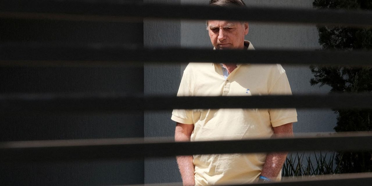 Jair Bolsonaro em depoimento na prisão domiciliar