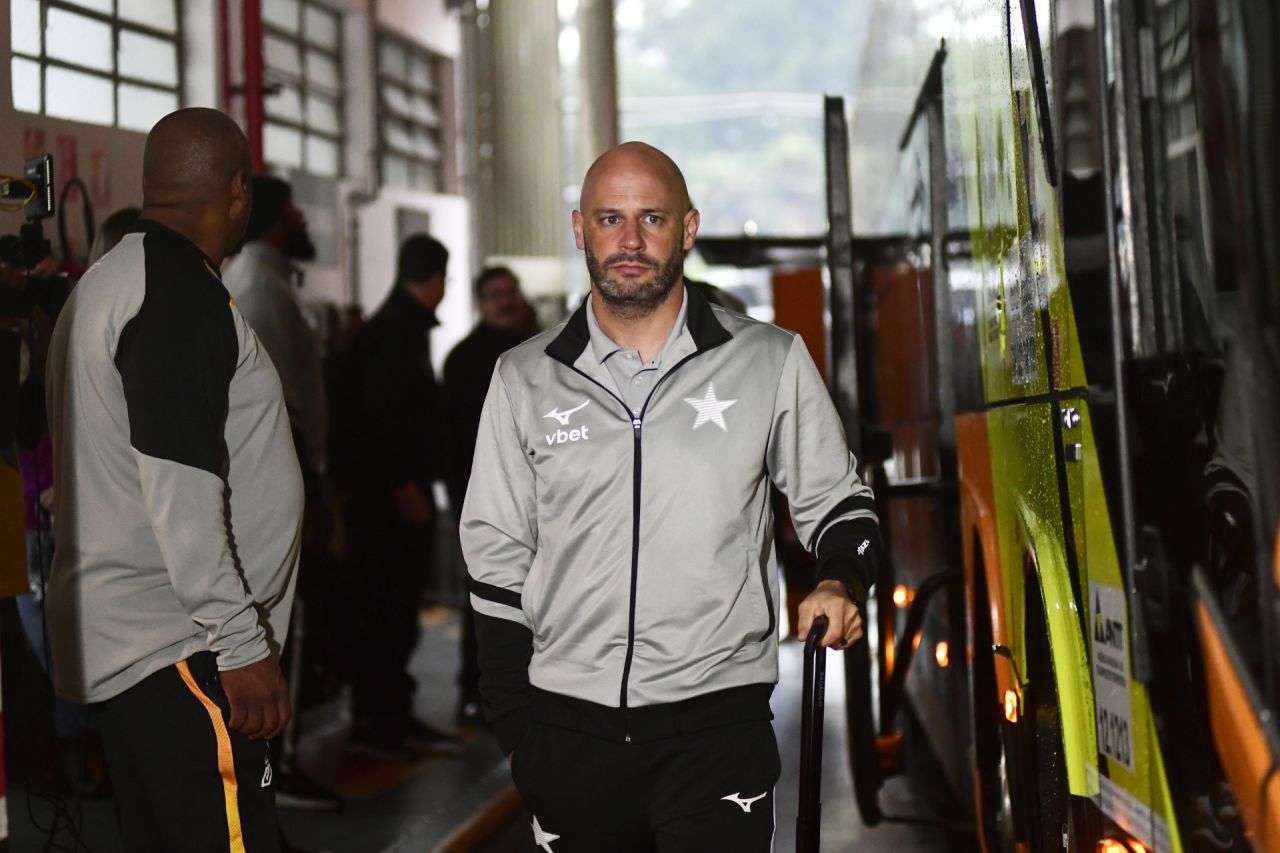 Treino do Botafogo em Caracas antes da partida