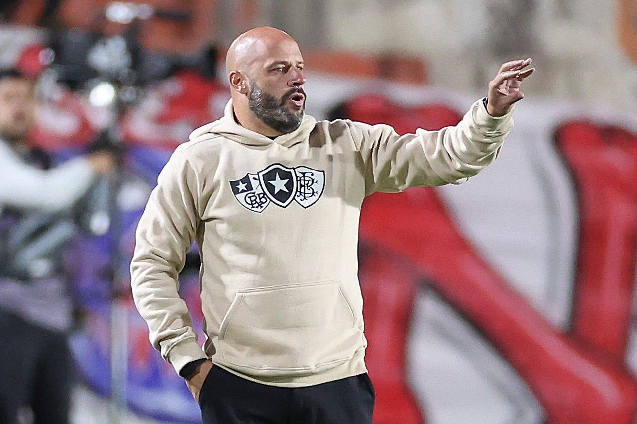 Franclim Carvalho durante Cienciano x Botafogo em Cusco