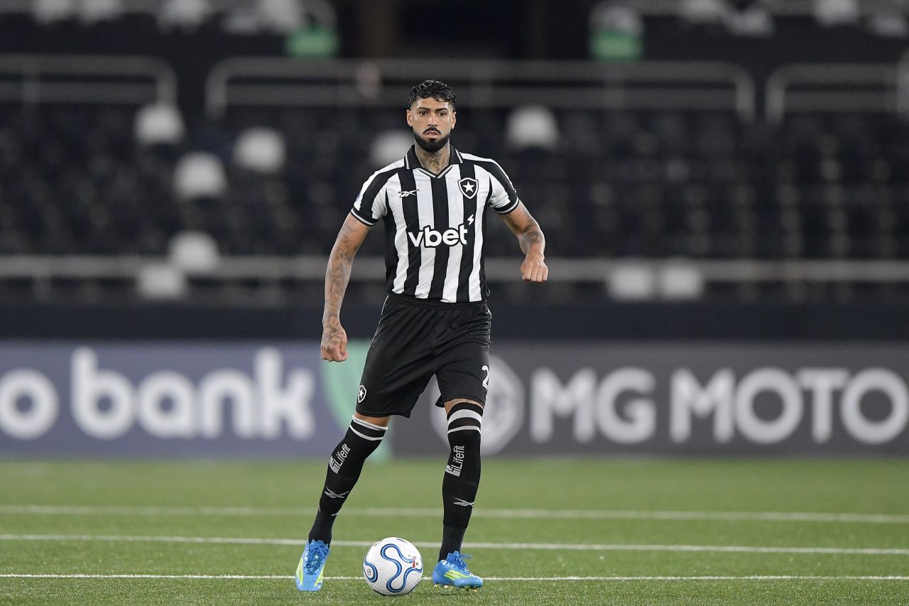 Barboza em ação pelo Botafogo