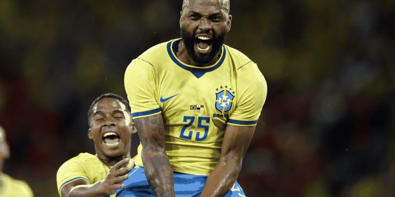 Jogadores do Brasil comemoram gol no Maracanã