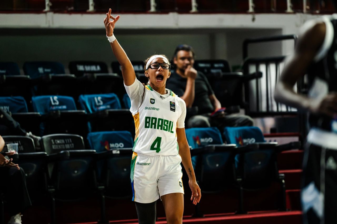 Aaliyah Guyton em ação pelo Brasil