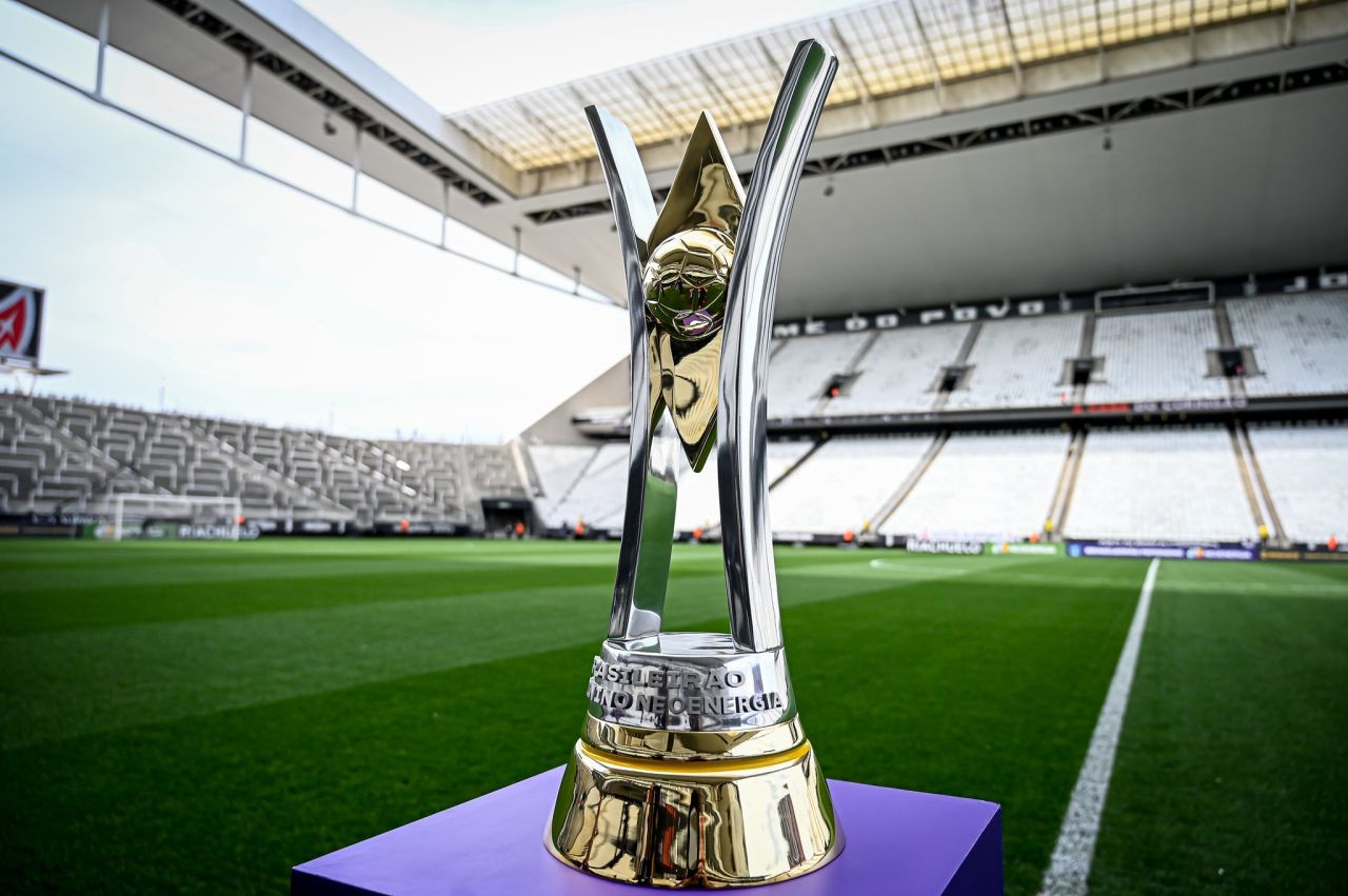 Jogadoras comemoram classificação para a semifinal