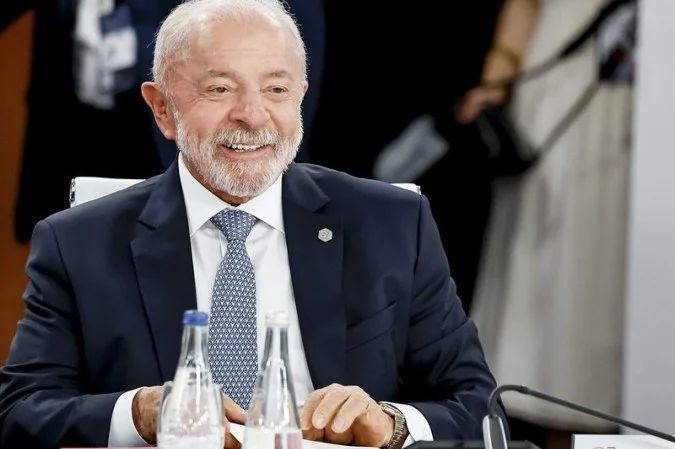 Gráfico com aprovação do presidente Lula