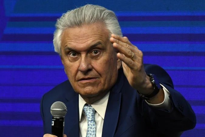 Ronaldo Caiado durante sabatina