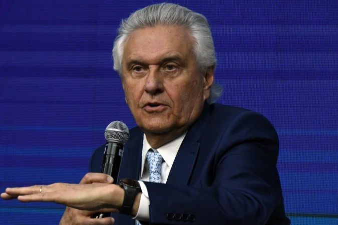 Ronaldo Caiado durante apresentação de propostas de segurança