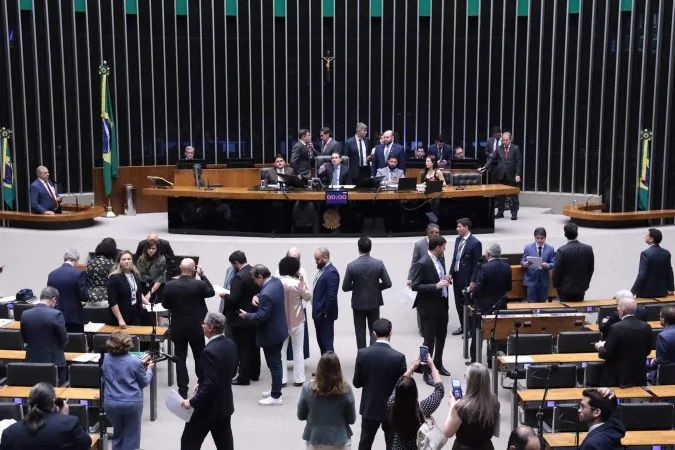 Plenário da Câmara durante votação