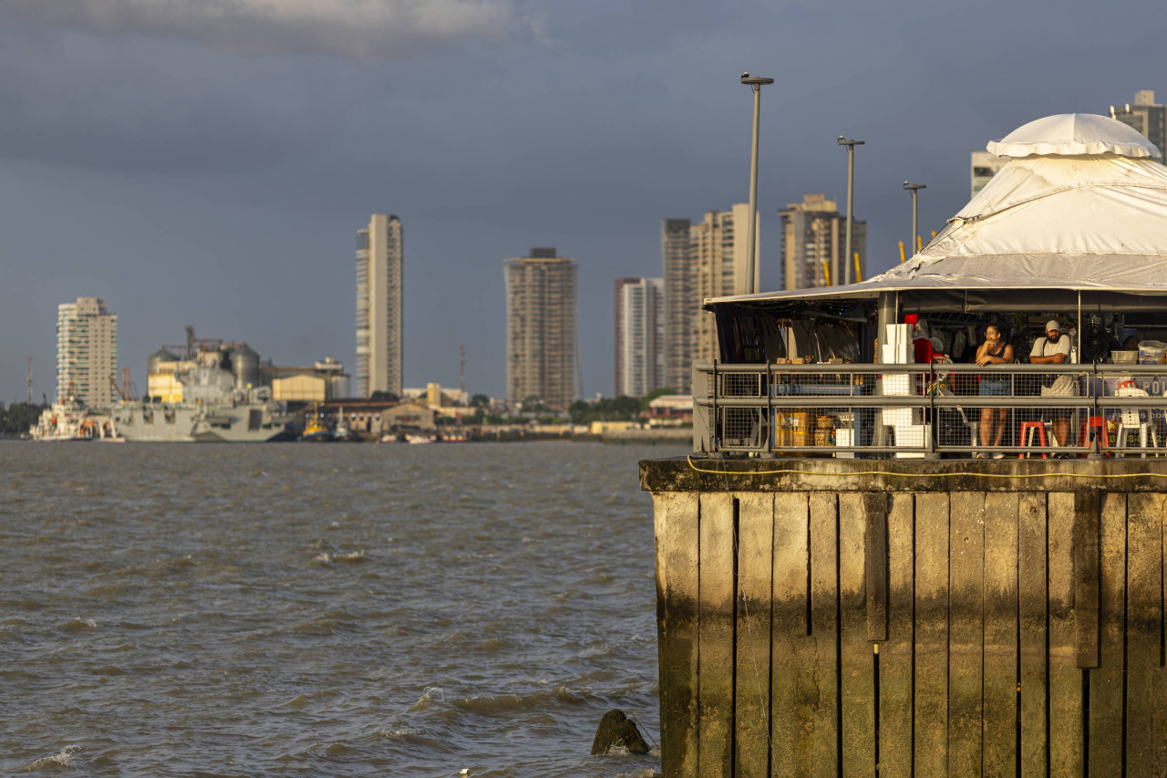 Portal de transparência com listagem de servidores e salários