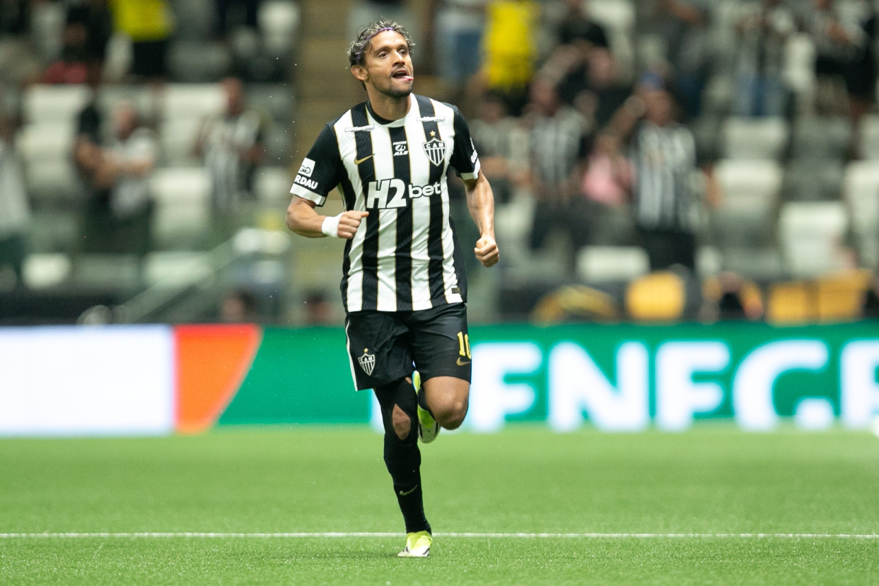 Gustavo Scarpa em partida pelo Atlético-MG