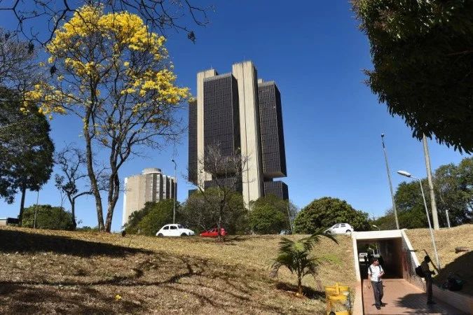 Sessão da CCJ do Senado sobre PEC do Banco Central