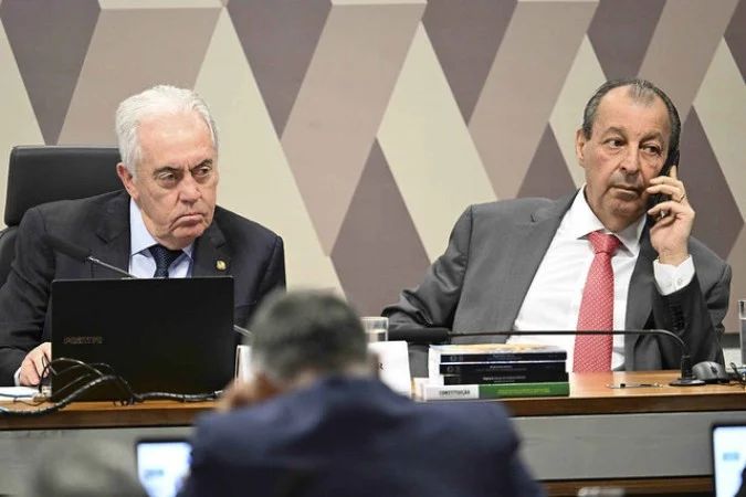 Plenário da CCJ do Senado em sessão